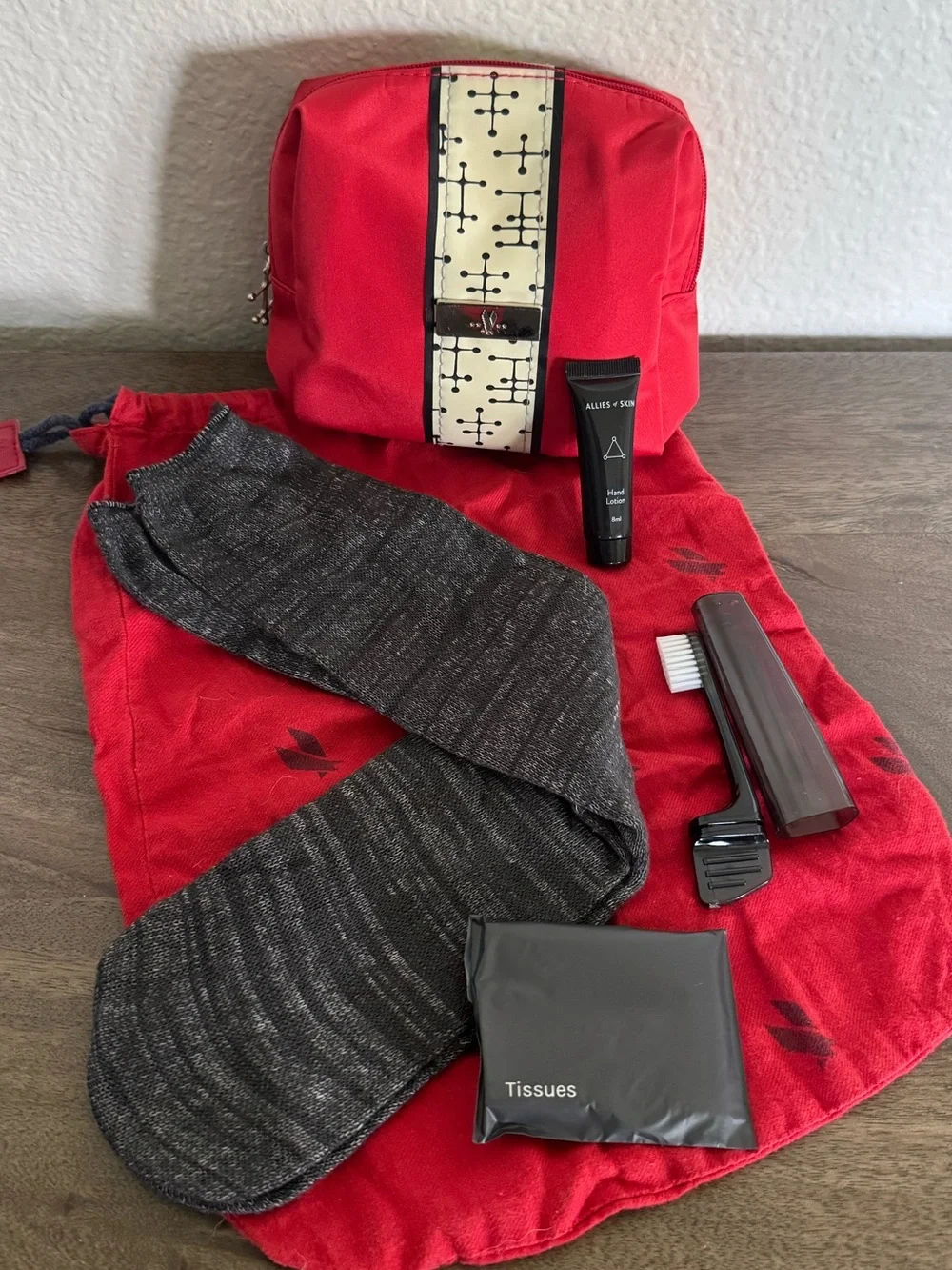 American Airlines In Flight Travel Amenity Kit